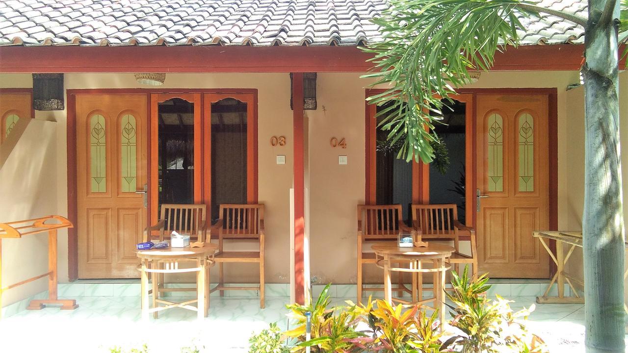 Aldi'S Homestay Kuta  エクステリア 写真